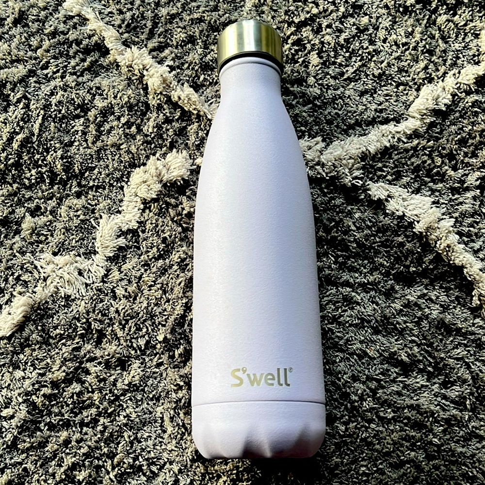 💰SOLD💵 S’well Water Bottle